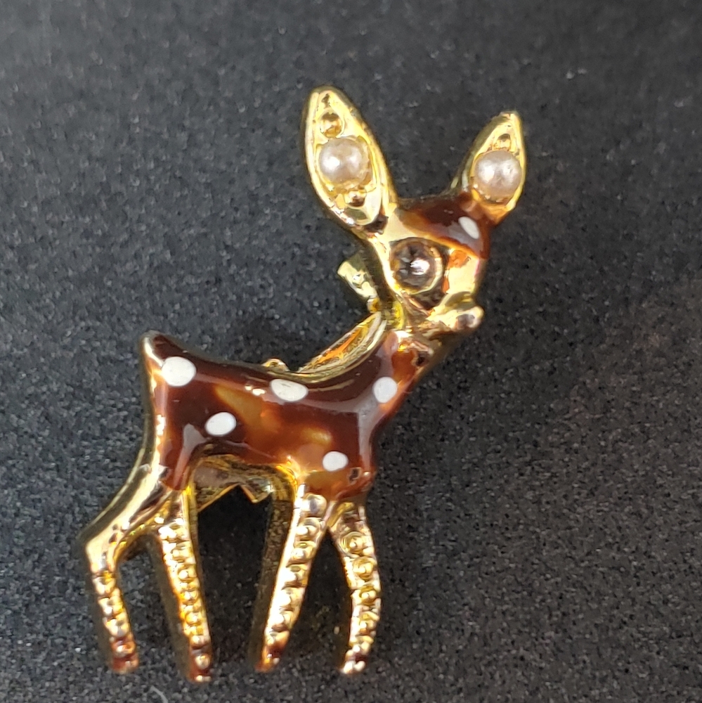 Enamel Tiny Deer Reindeer Fawn Brooch Pin